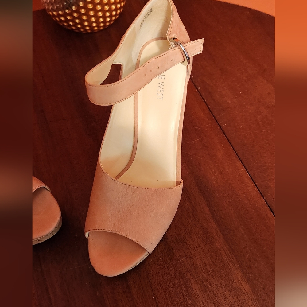 Summer sendals beige, platform hill